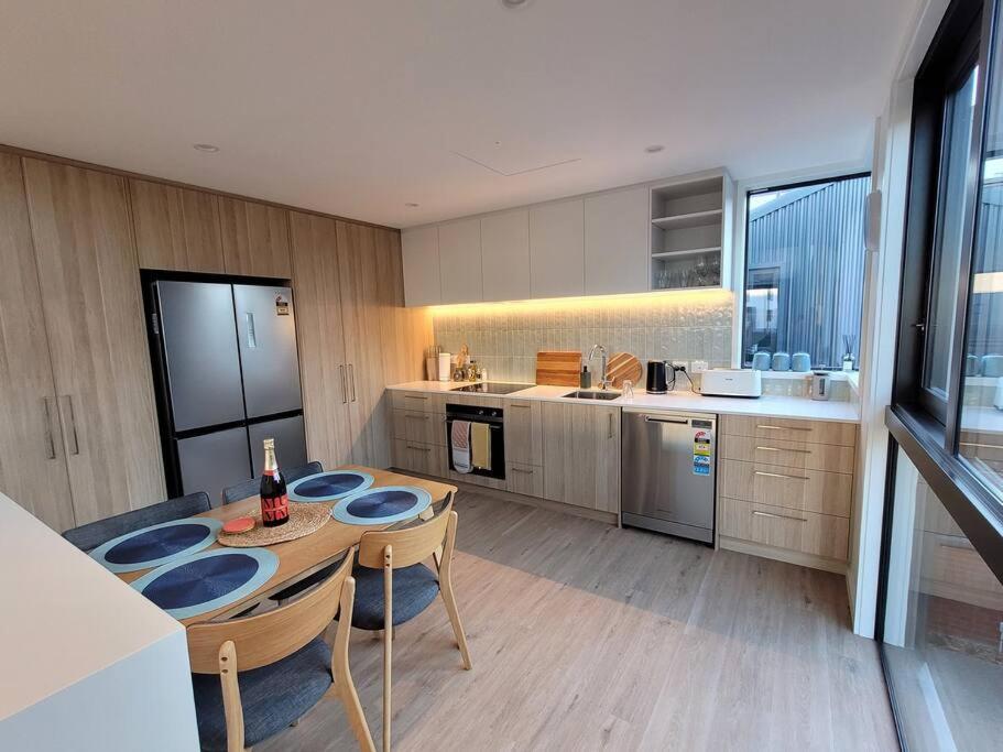 Downtown Apartment Christchurch Exteriör bild